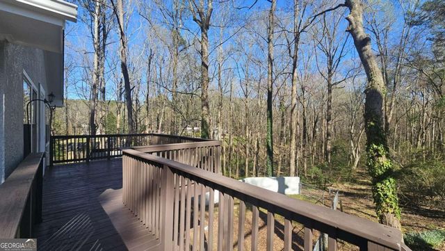 2172 Nancy Way, Loganville, GA 30052