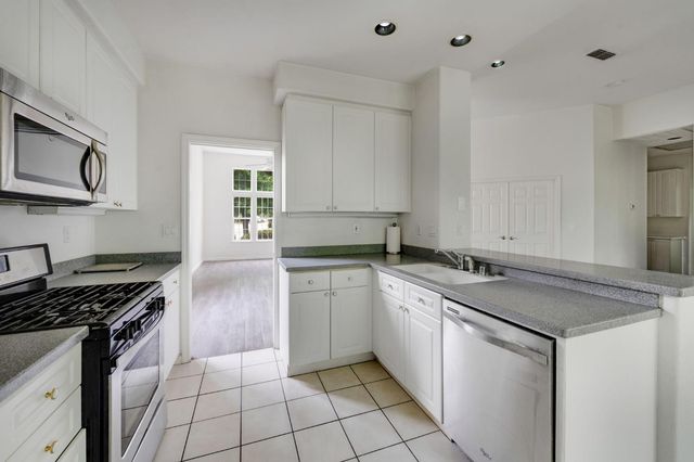3815 Brook Valley Cir, Stockton, CA 95219