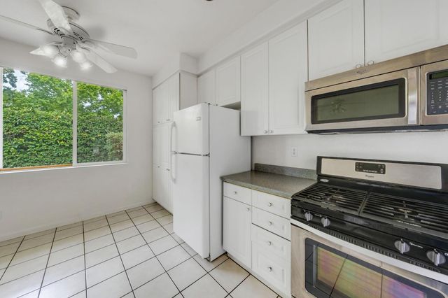 3815 Brook Valley Cir, Stockton, CA 95219