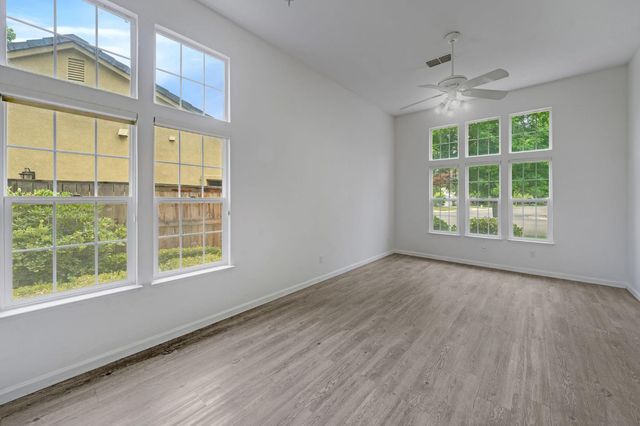 3815 Brook Valley Cir, Stockton, CA 95219