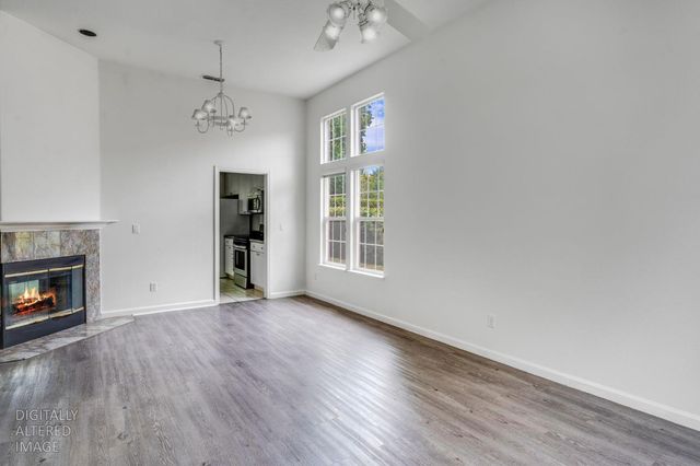 3815 Brook Valley Cir, Stockton, CA 95219