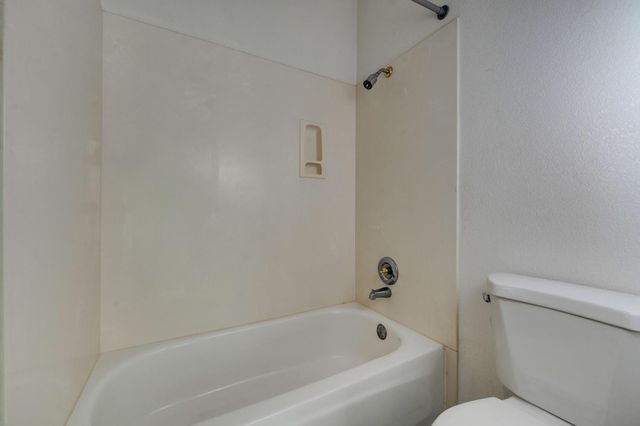 3815 Brook Valley Cir, Stockton, CA 95219