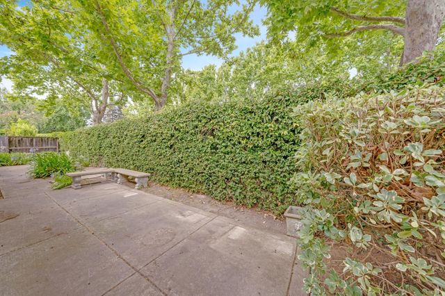 3815 Brook Valley Cir, Stockton, CA 95219