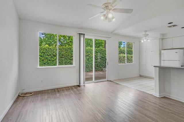 3815 Brook Valley Cir, Stockton, CA 95219
