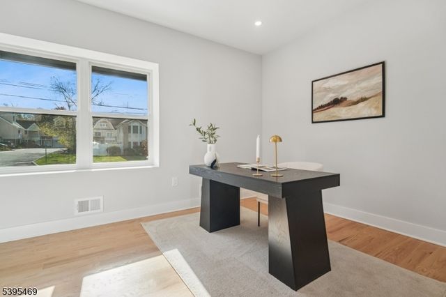 32 Marion Ave, New Providence Boro, NJ 07974