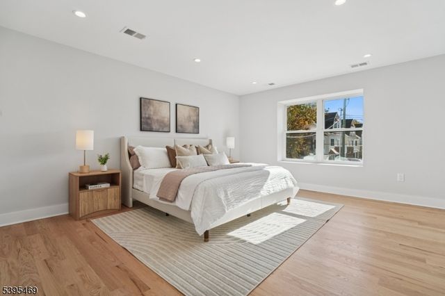 32 Marion Ave, New Providence Boro, NJ 07974