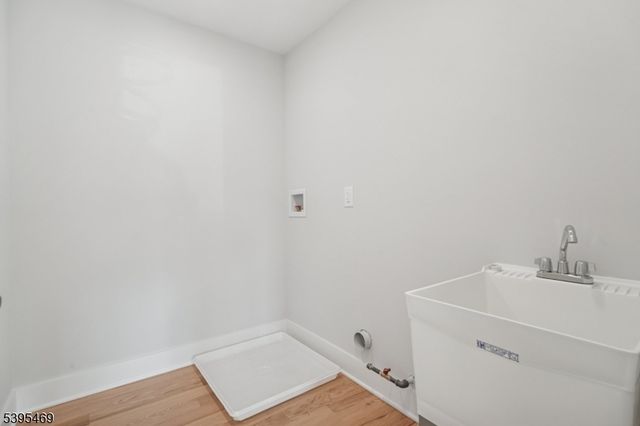 32 Marion Ave, New Providence Boro, NJ 07974