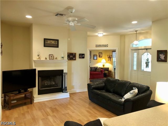 20100 Langford RD, Alva, FL 33920