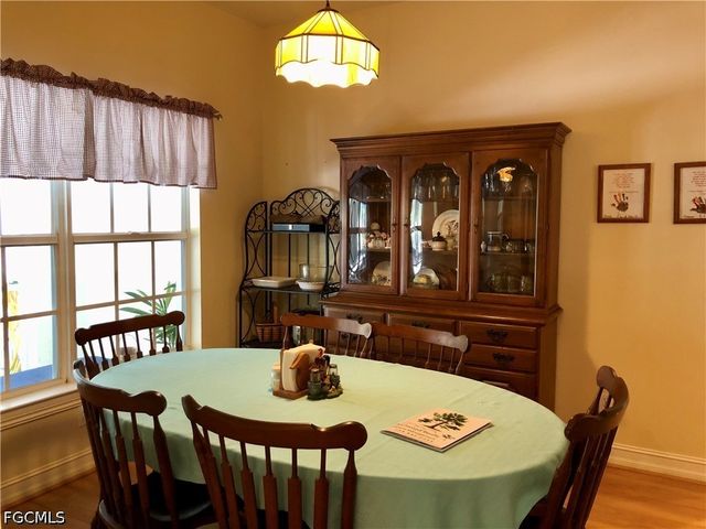 20100 Langford RD, Alva, FL 33920