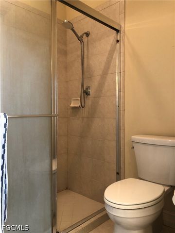 20100 Langford RD, Alva, FL 33920