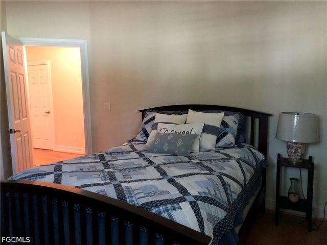 20100 Langford RD, Alva, FL 33920