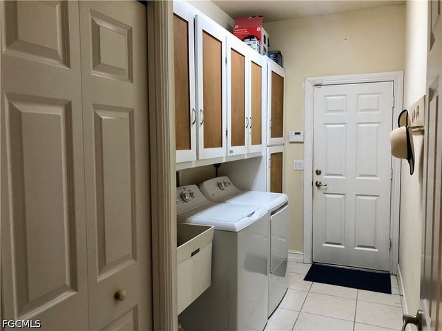 20100 Langford RD, Alva, FL 33920