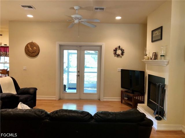 20100 Langford RD, Alva, FL 33920