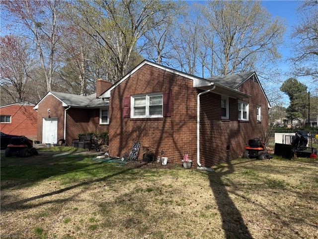 444 Martha Lee DR, Hampton, VA 23666