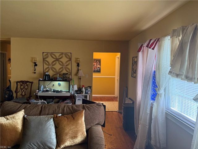 444 Martha Lee DR, Hampton, VA 23666