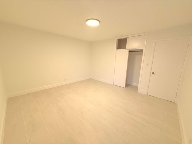 626 Prosperity Farms Rd Road 7, North Palm Beach, FL 33408