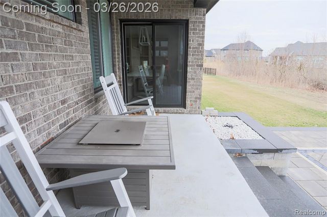 13033 Cathedral Court, Shelby Twp, MI 48315