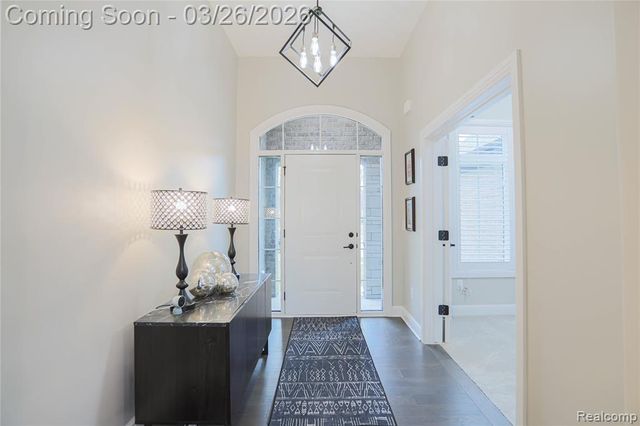 13033 Cathedral Court, Shelby Twp, MI 48315