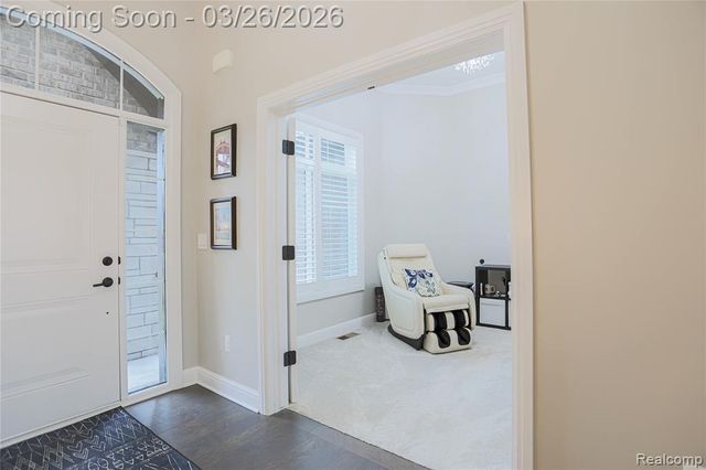 13033 Cathedral Court, Shelby Twp, MI 48315