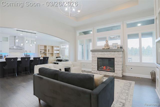 13033 Cathedral Court, Shelby Twp, MI 48315