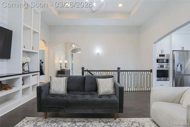 13033 Cathedral Court, Shelby Twp, MI 48315