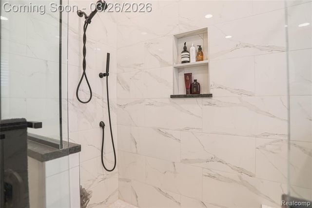 13033 Cathedral Court, Shelby Twp, MI 48315