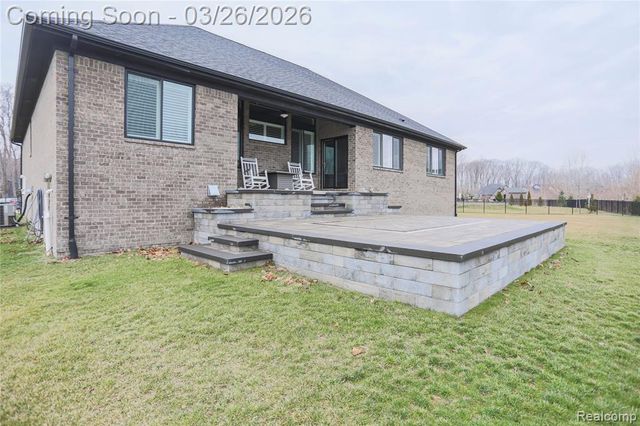 13033 Cathedral Court, Shelby Twp, MI 48315