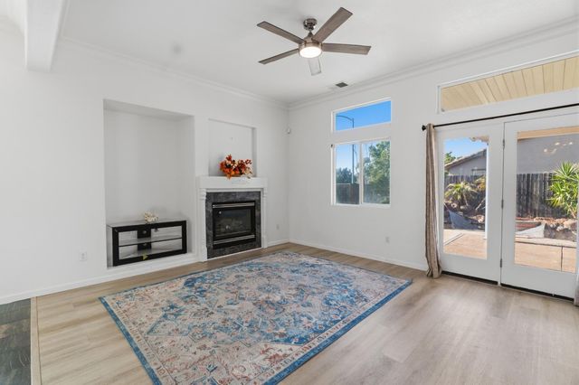 9077 Bedrock Ct, Sacramento, CA 95829
