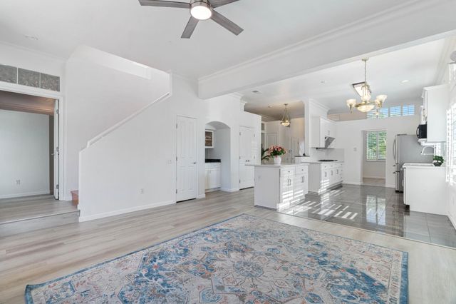 9077 Bedrock Ct, Sacramento, CA 95829