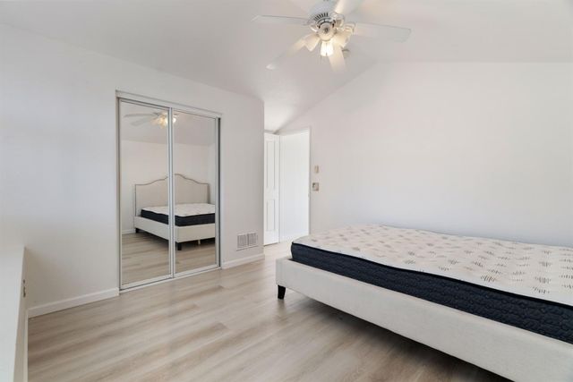 9077 Bedrock Ct, Sacramento, CA 95829