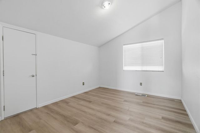 9077 Bedrock Ct, Sacramento, CA 95829