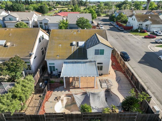 9077 Bedrock Ct, Sacramento, CA 95829
