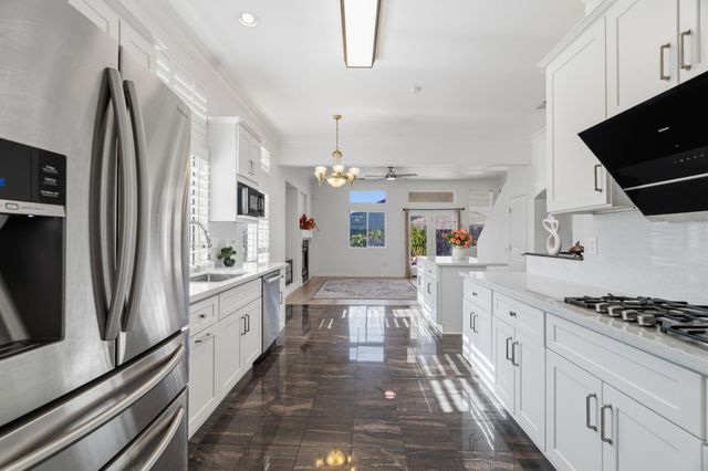 9077 Bedrock Ct, Sacramento, CA 95829
