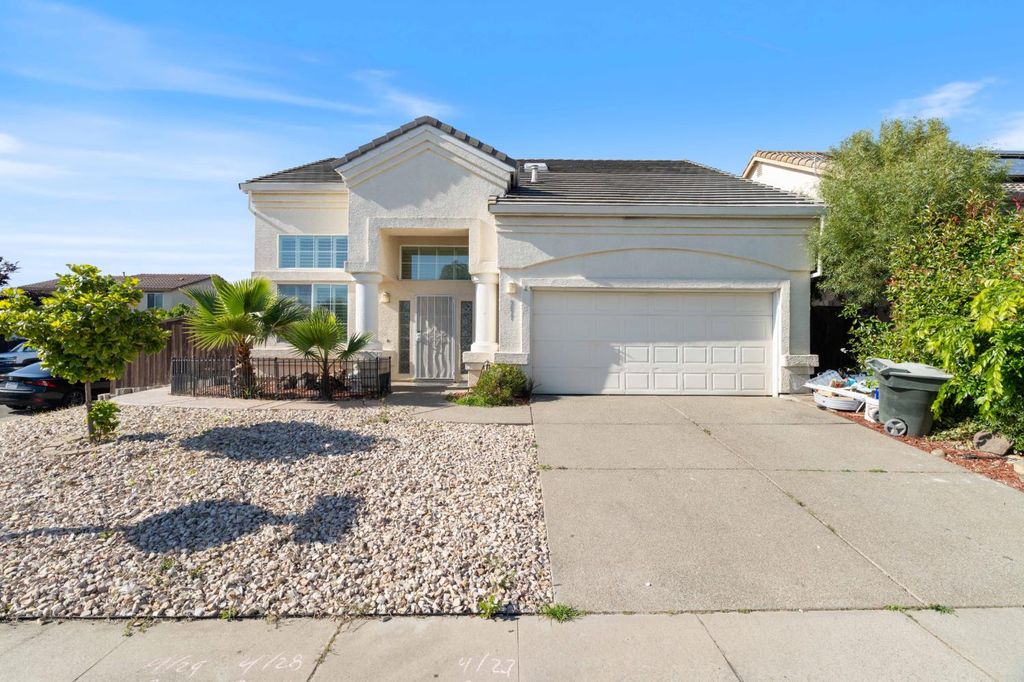 9077 Bedrock Ct, Sacramento, CA 95829