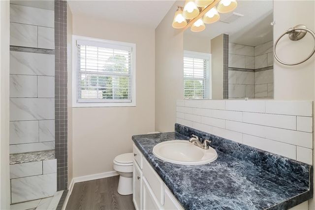 100 Ivy Glen Court, Dallas, GA 30157