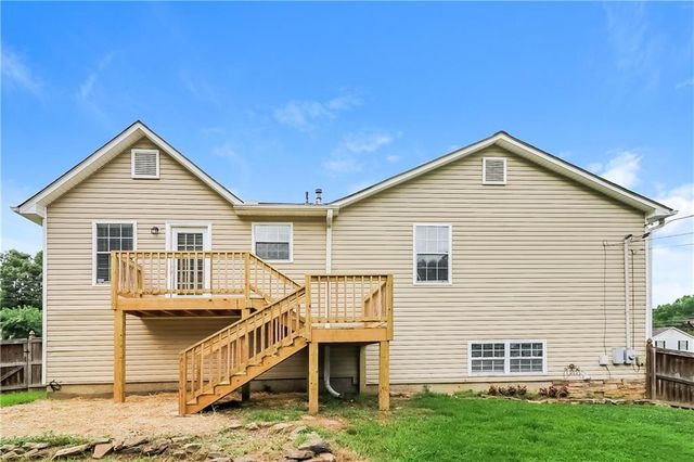 100 Ivy Glen Court, Dallas, GA 30157