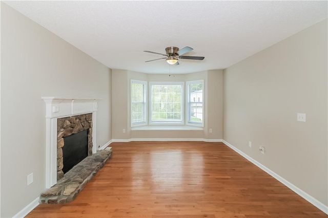 100 Ivy Glen Court, Dallas, GA 30157