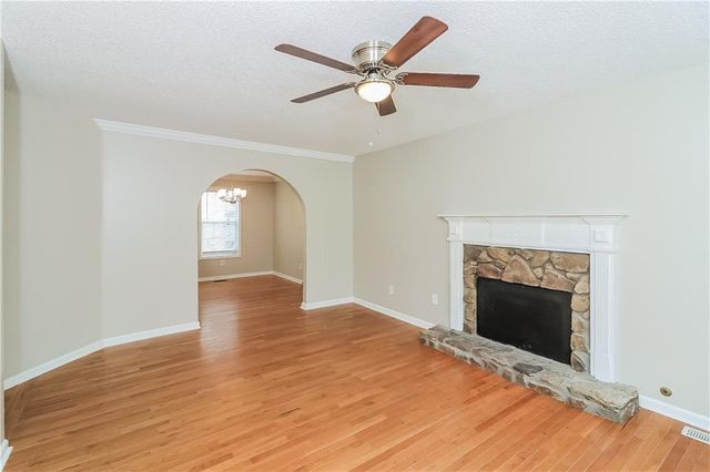 100 Ivy Glen Court, Dallas, GA 30157