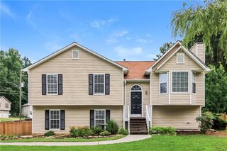 100 Ivy Glen Court, Dallas, GA 30157