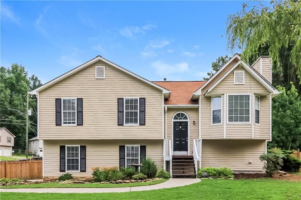 100 Ivy Glen Court, Dallas, GA 30157