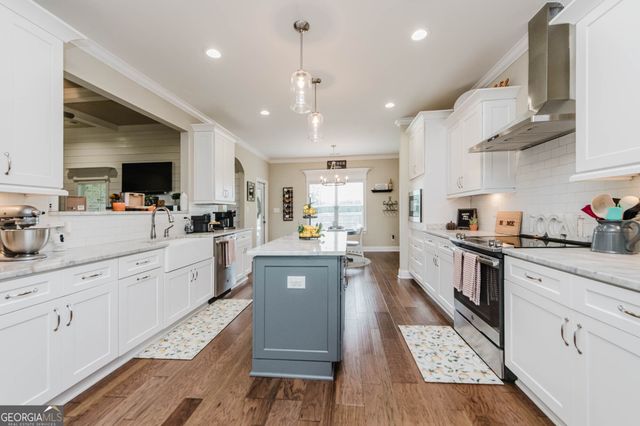 315 Brown Thrasher Lane, Kathleen, GA 31047