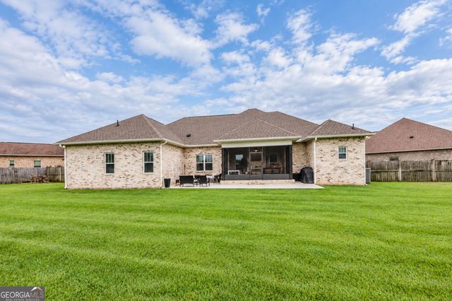 315 Brown Thrasher Lane, Kathleen, GA 31047