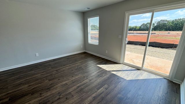 921 Badlands Way, Portland, TN 37148