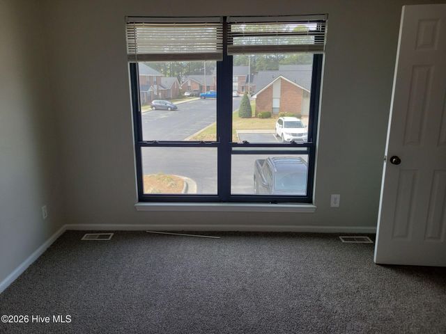 19 Upton Court, Greenville, NC 27858