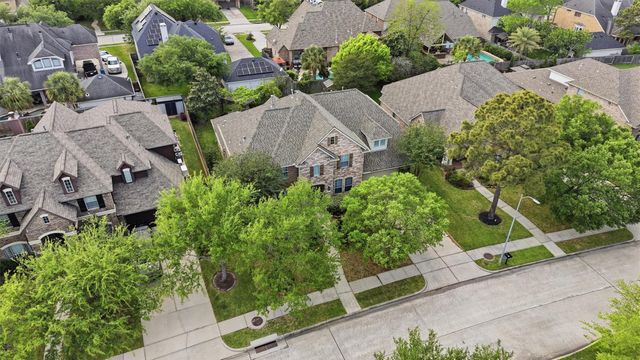 15718 Starcreek Lane, Houston, TX 77044