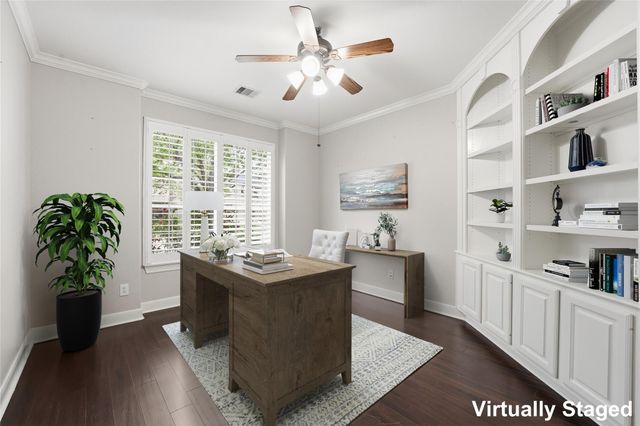 15718 Starcreek Lane, Houston, TX 77044