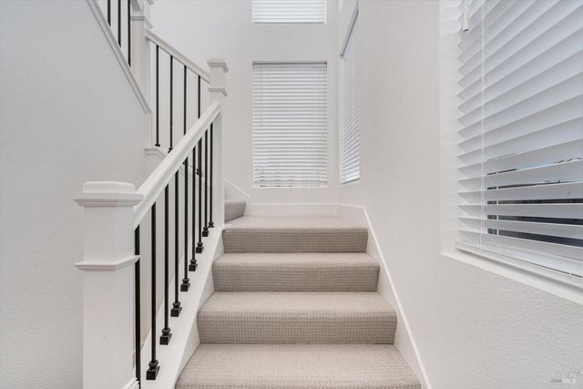 303 Flagship Dr, Napa, CA 94558