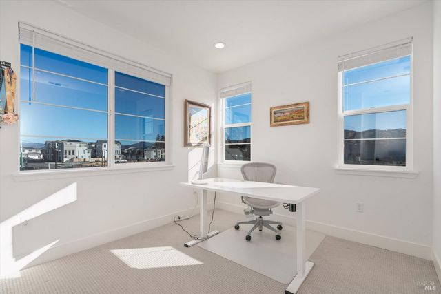 303 Flagship Dr, Napa, CA 94558