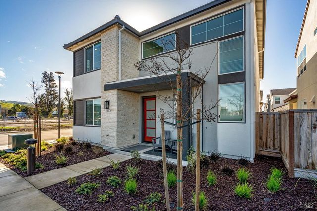 303 Flagship Dr, Napa, CA 94558