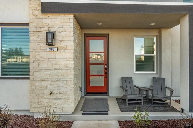 303 Flagship Dr, Napa, CA 94558